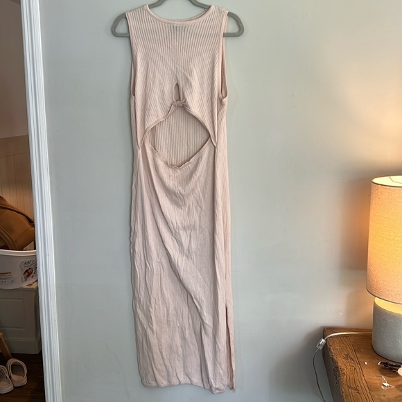 ASOS light Pink Cutout Knit Dress bodycon​ - Picture 1 of 3